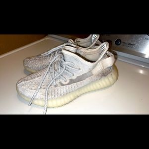 Yeezy Boost kids worn a couple times but for the price killer deal.